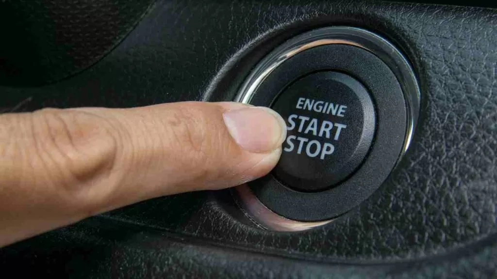 partida em carro starstop